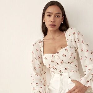 REFORMATION Chase Cherry-Print Sweetheart-Neckline Crepe Top Sz 4